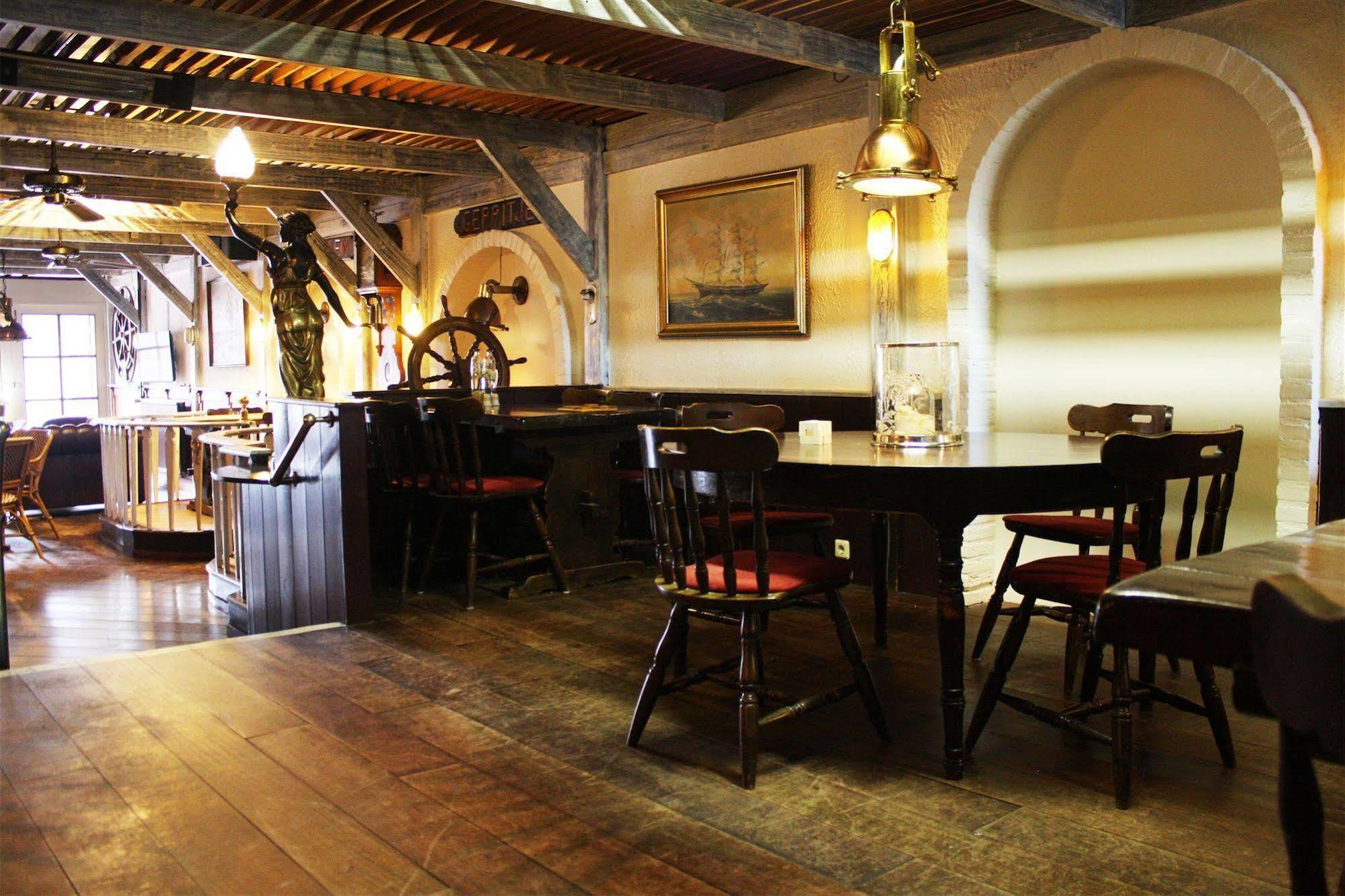 Hotel-Restaurant Loodsmans Welvaren Bv Den Hoorn  Extérieur photo